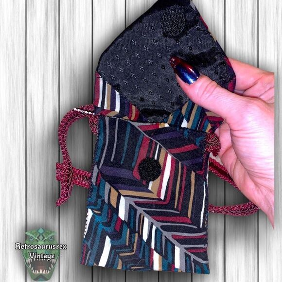 𝅺VINTAGE Mens Retro Tie Crossbody Bag, Upcycled Repurposed Shoulder Purse - Picture 4 of 10